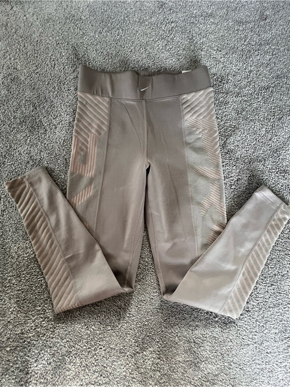 Nike Pro ThermaFit ADV High Waisted Workout Leggings - Women’s Large Biege BNWT